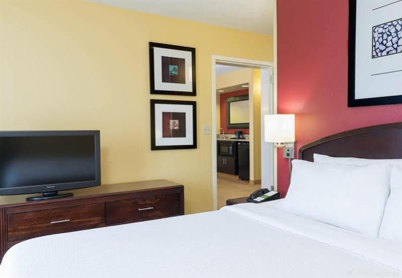 Courtyard Bowling Green Convention Center Экстерьер фото